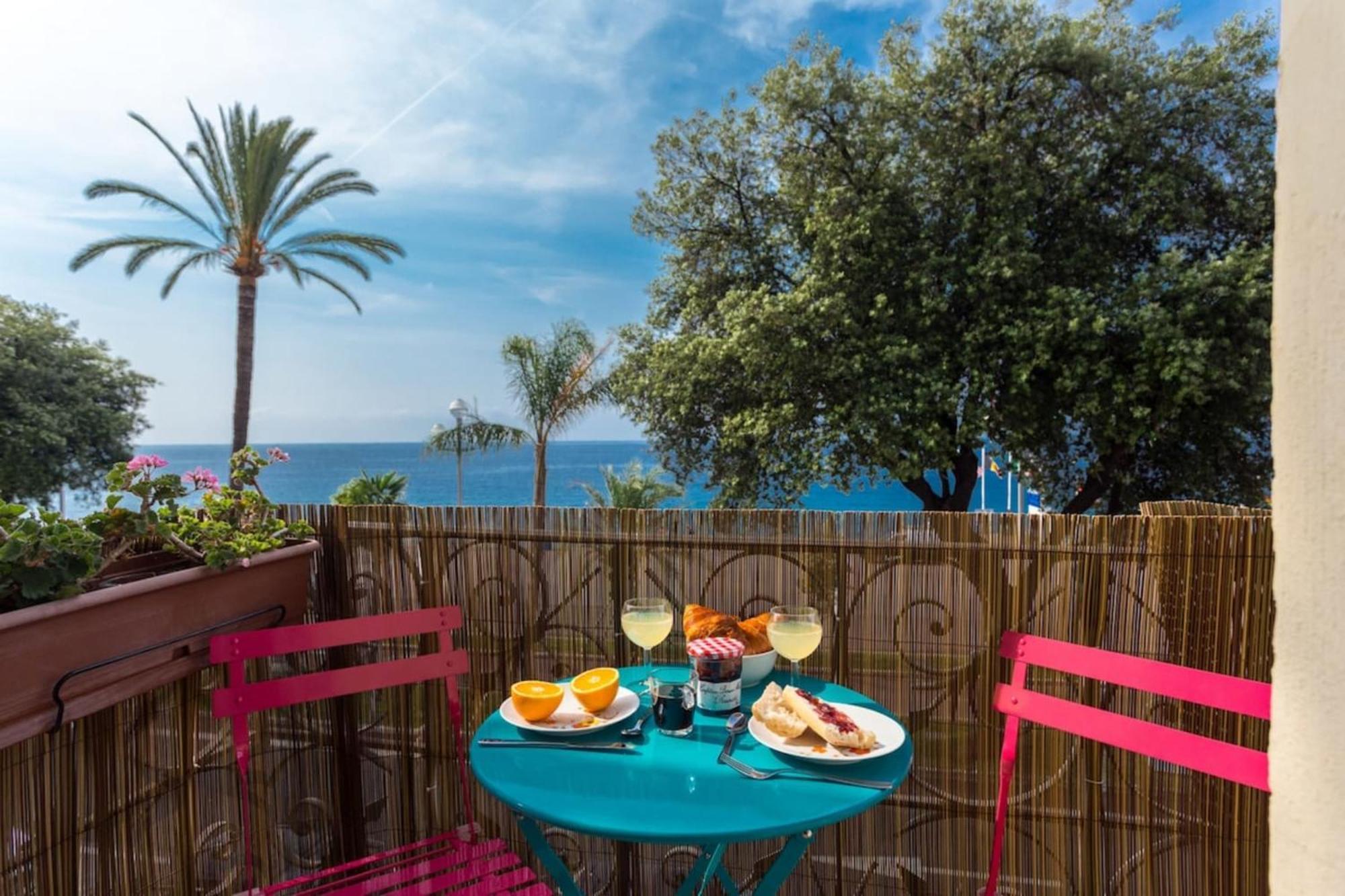 Etats Unis 892 - Spacious Flat On Sea Front Wac Nice Luaran gambar